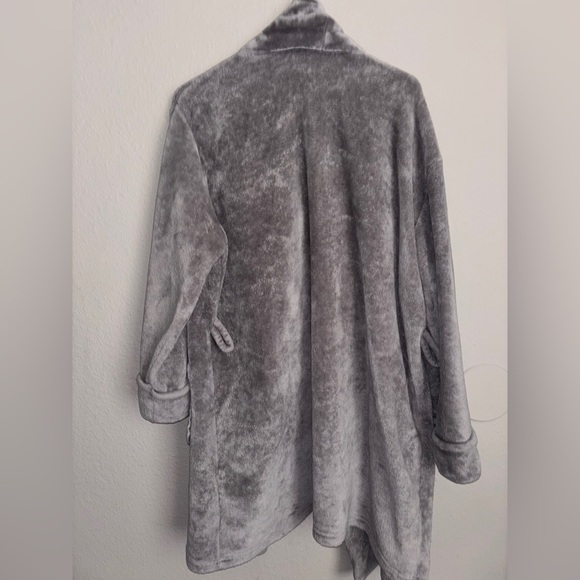 Unisex one size fits most mint robe Gray grey new but without the belt tie thing - Picture 8 of 12